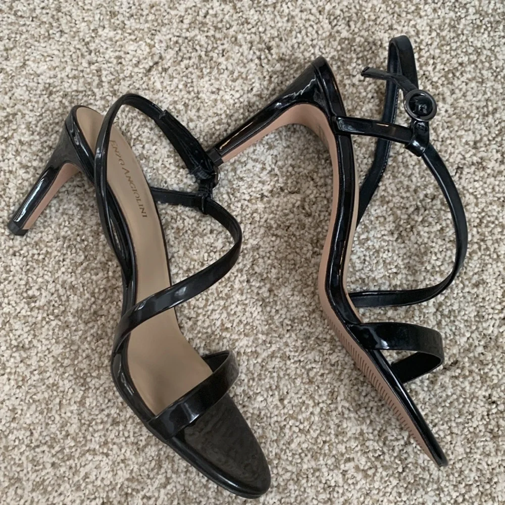 New in box and unworn Enzo Angiolini black patent size 9 heels. - Picture 4 of 5